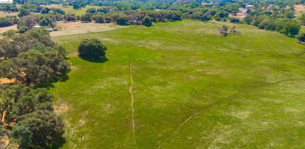 9325 Fraguero Rd Sonora, CA 95370