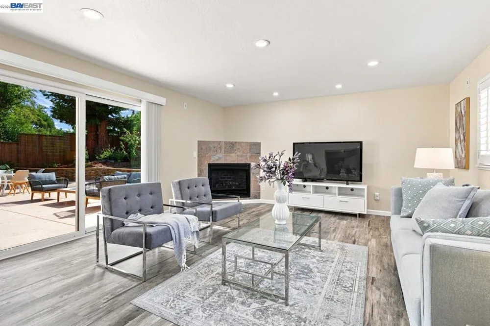 7778 Alto Way Dublin, CA 94568
