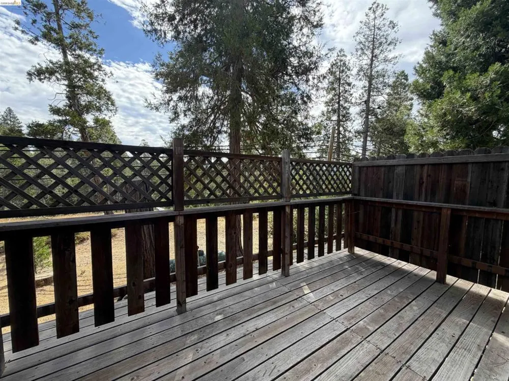 19969 L Street Twain Harte, CA 95383
