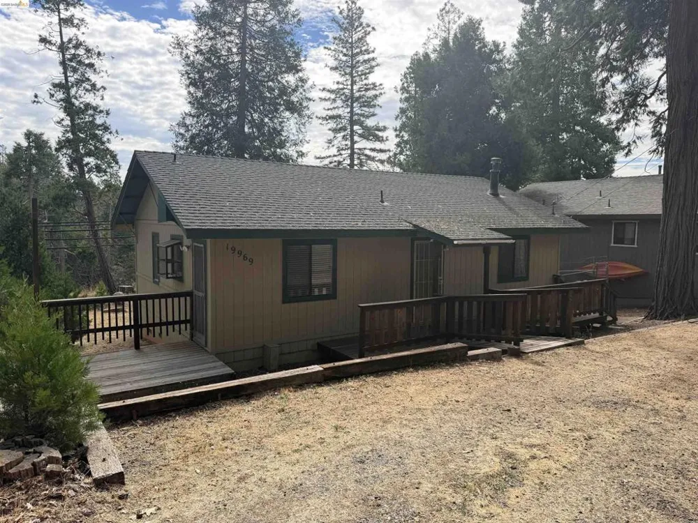 19969 L Street Twain Harte, CA 95383