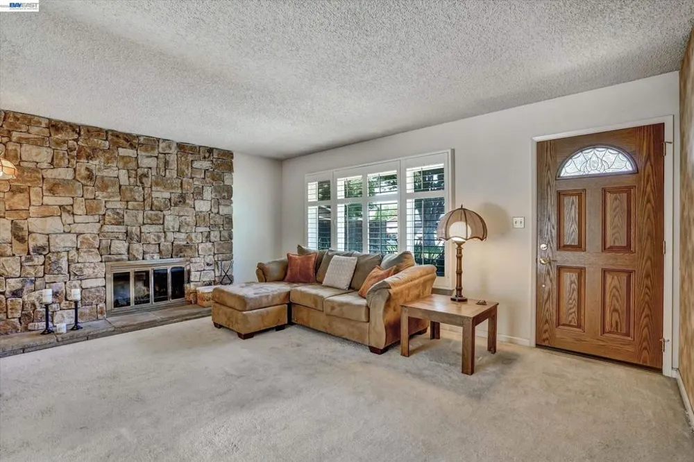 555 Teal Ct Livermore, CA 94551