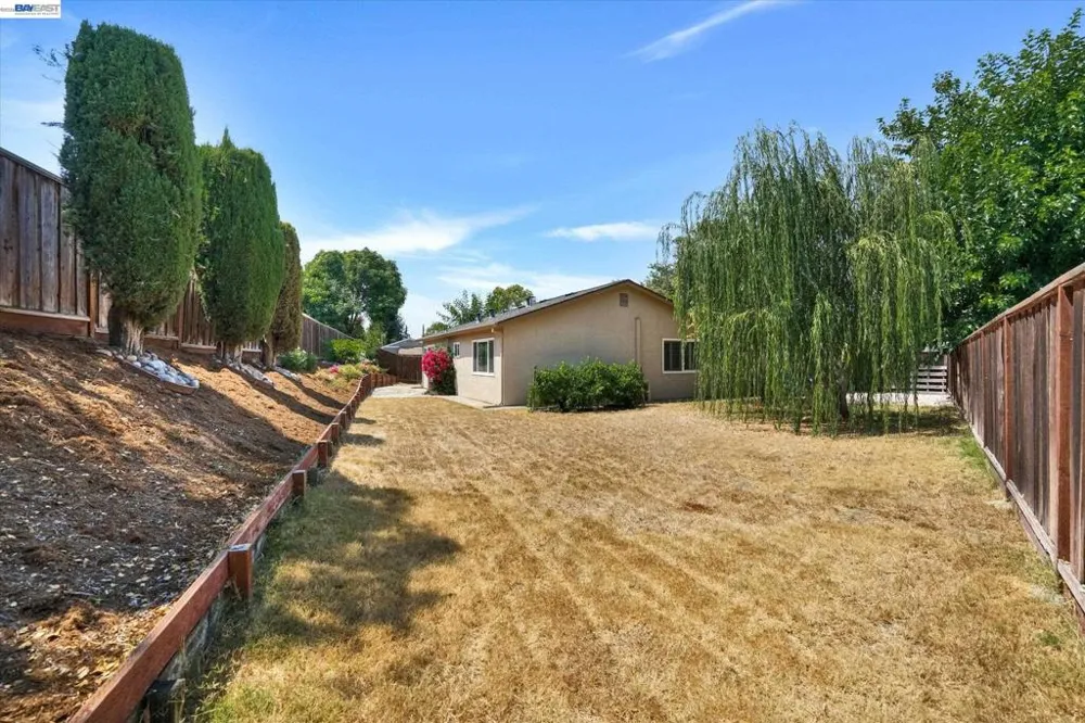 555 Teal Ct Livermore, CA 94551