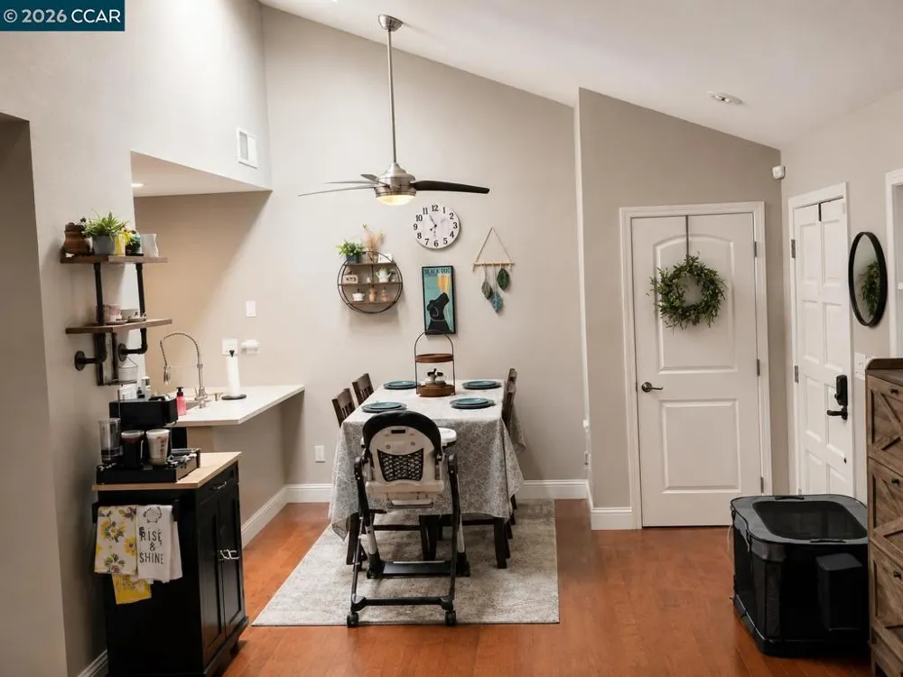 1544 Bailey Rd #40 Concord, CA 94521