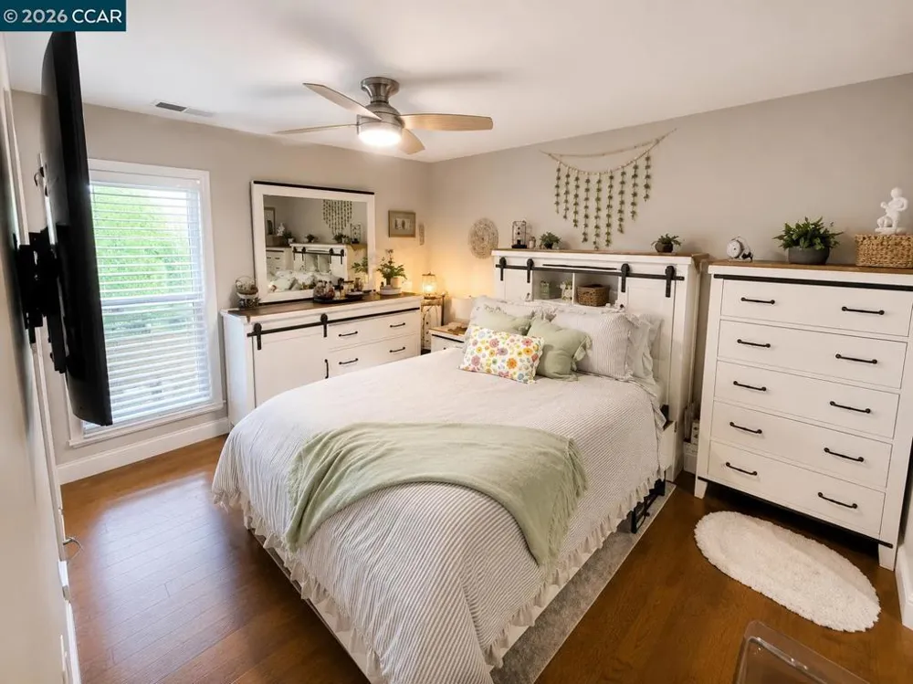 1544 Bailey Rd #40 Concord, CA 94521