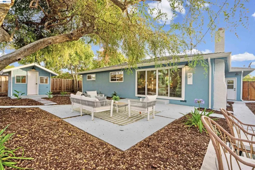 24 Casper St Milpitas, CA 95035