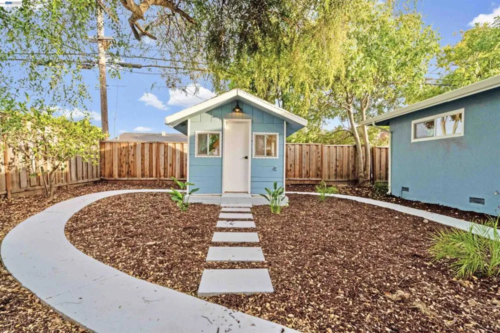 24 Casper St Milpitas, CA 95035