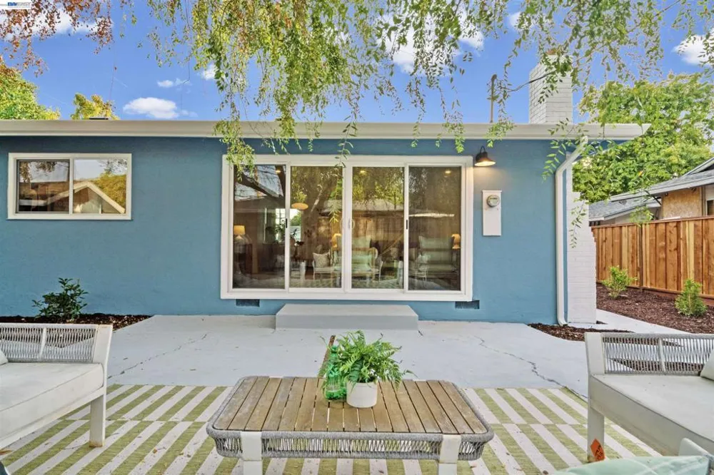 24 Casper St Milpitas, CA 95035