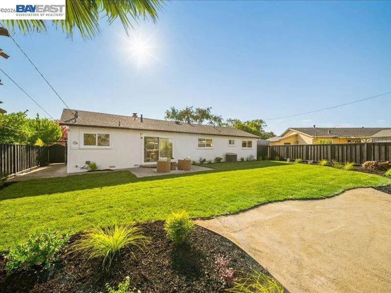 7654 Brighton Dr Dublin, CA 94568
