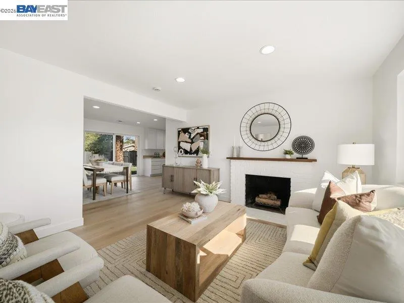 7654 Brighton Dr Dublin, CA 94568