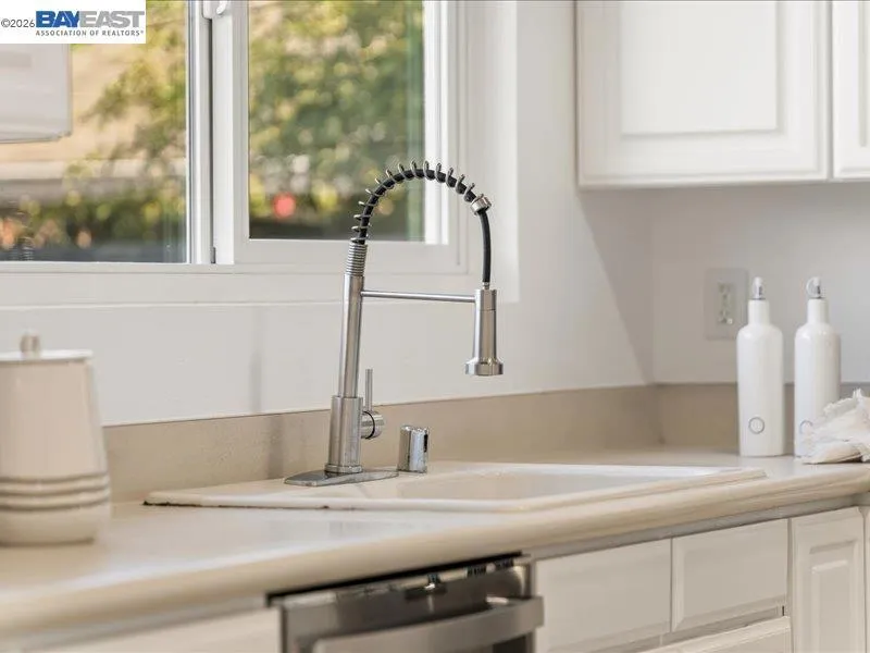 7654 Brighton Dr Dublin, CA 94568