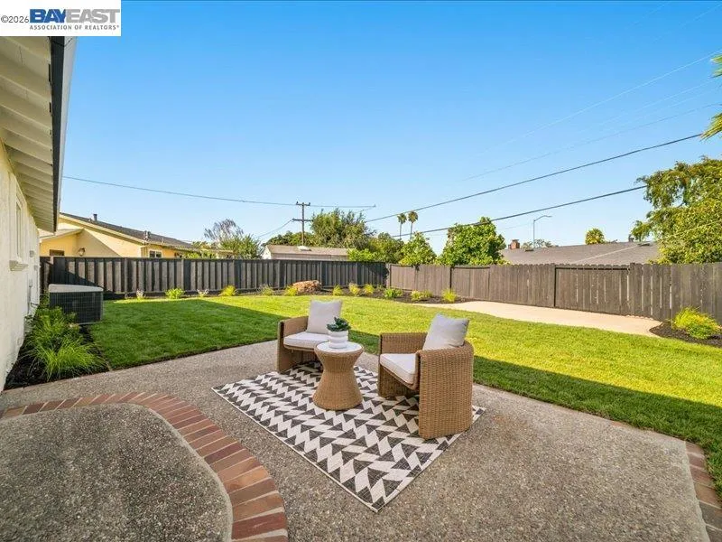 7654 Brighton Dr Dublin, CA 94568