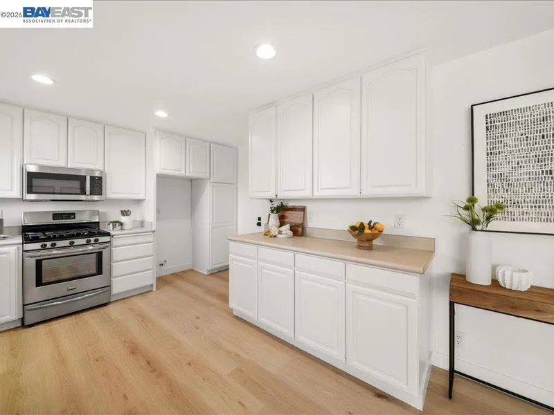 7654 Brighton Dr Dublin, CA 94568