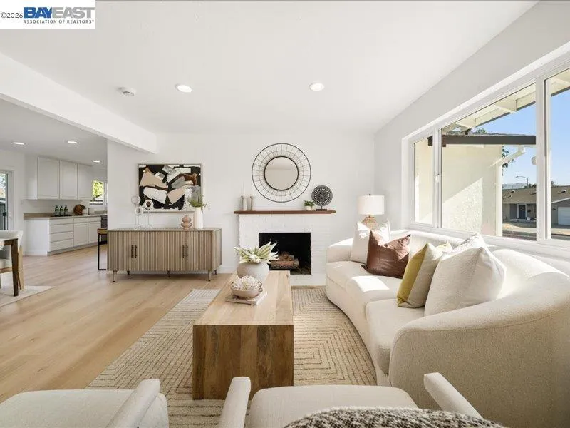 7654 Brighton Dr Dublin, CA 94568