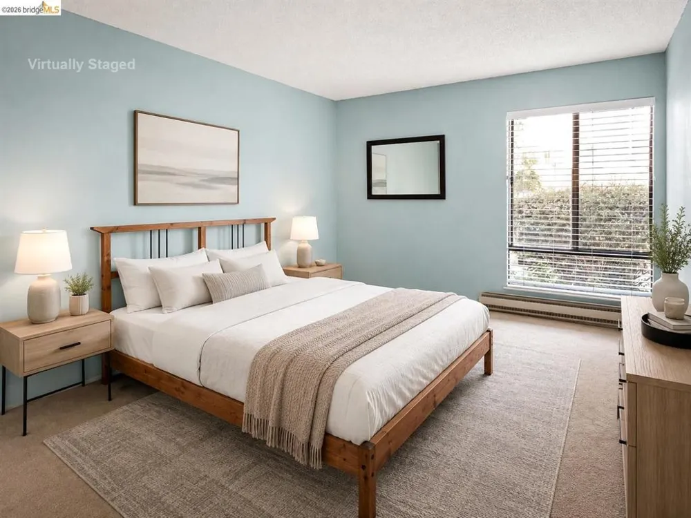 3 Commodore DR #B153 Emeryville, CA 94608