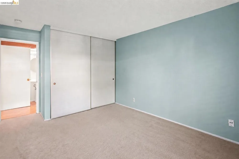 3 Commodore DR #B153 Emeryville, CA 94608