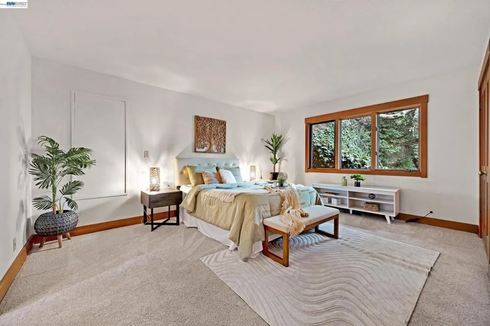 7360 Claremont Ave Berkeley, CA 94705