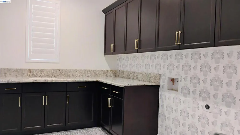 965 Beaver Pond Loop Madera, CA 93636