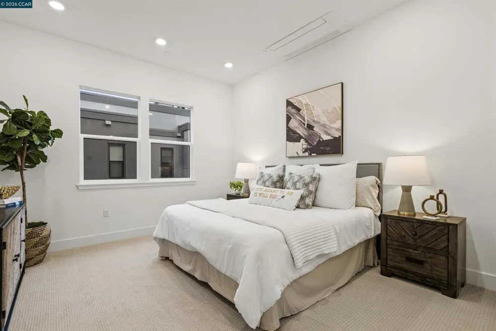 1112 Althea Terrace #4 Sunnyvale, CA 94086