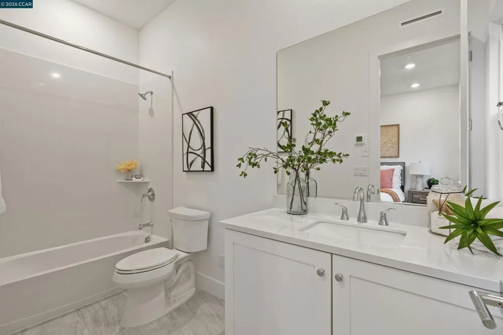 1112 Althea Terrace #4 Sunnyvale, CA 94086
