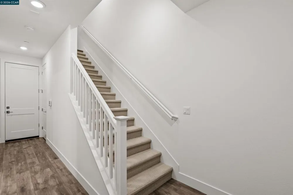1112 Althea Terrace #4 Sunnyvale, CA 94086