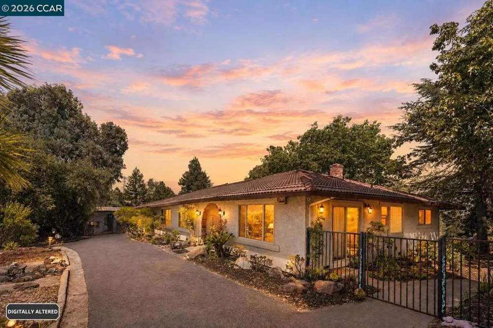 834 Carter Acres Ln Martinez, CA 94553