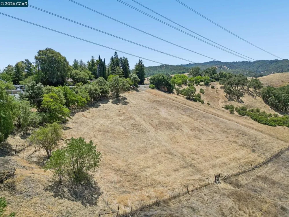 834 Carter Acres Ln Martinez, CA 94553