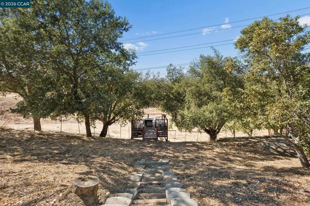 834 Carter Acres Ln Martinez, CA 94553