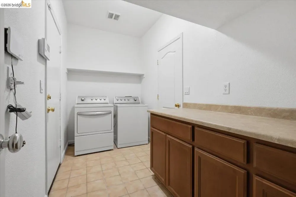 3915 Hummingbird Drive Antioch, CA 94509