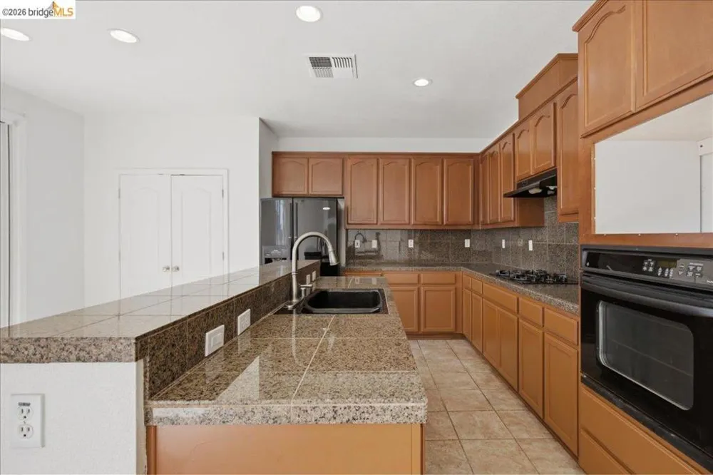 3915 Hummingbird Drive Antioch, CA 94509