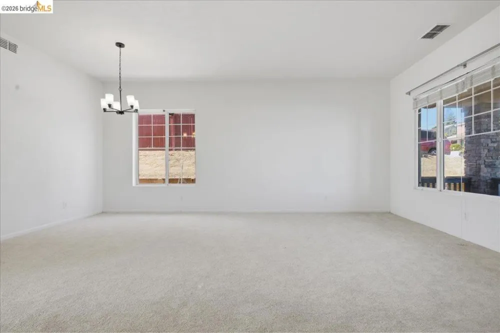 3915 Hummingbird Drive Antioch, CA 94509