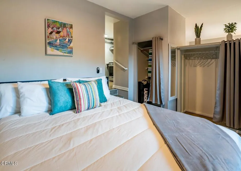 2937 Glen Albyn Drive Santa Barbara, CA 93105
