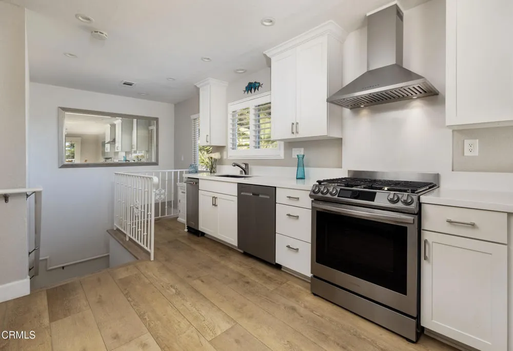2937 Glen Albyn Drive Santa Barbara, CA 93105