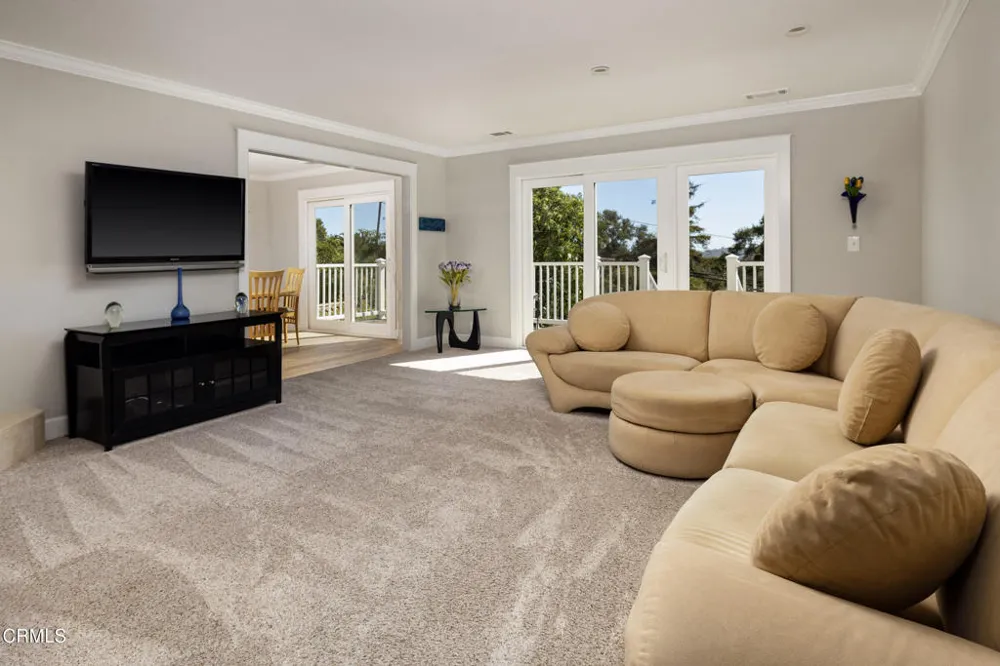 2937 Glen Albyn Drive Santa Barbara, CA 93105