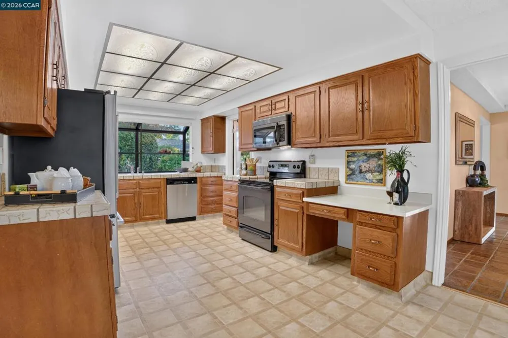 8 Casey Glen Ct Clayton, CA 94517