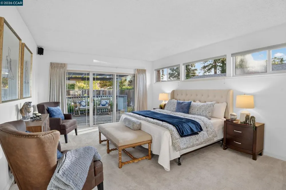 8 Casey Glen Ct Clayton, CA 94517