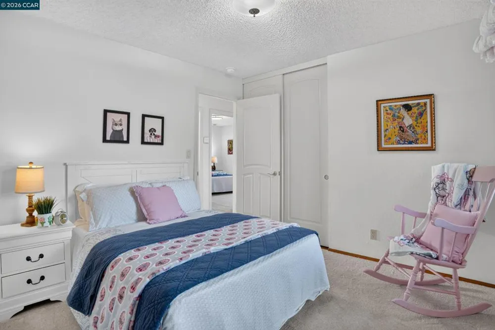 8 Casey Glen Ct Clayton, CA 94517