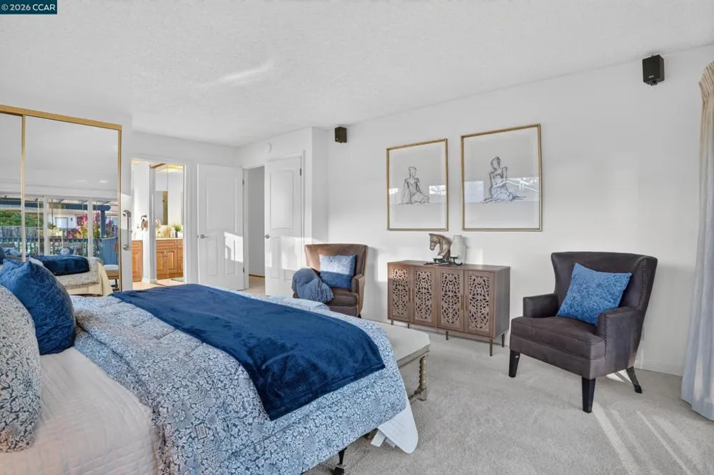 8 Casey Glen Ct Clayton, CA 94517