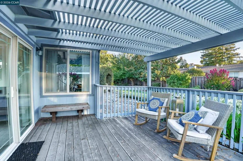 8 Casey Glen Ct Clayton, CA 94517