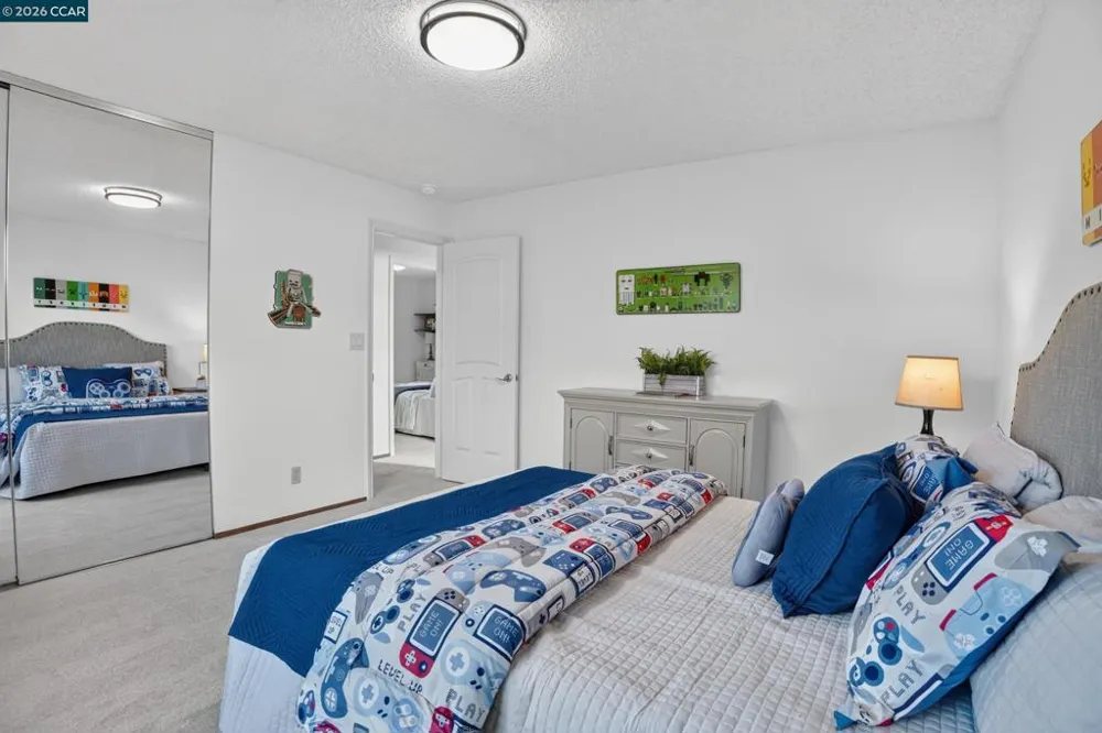 8 Casey Glen Ct Clayton, CA 94517