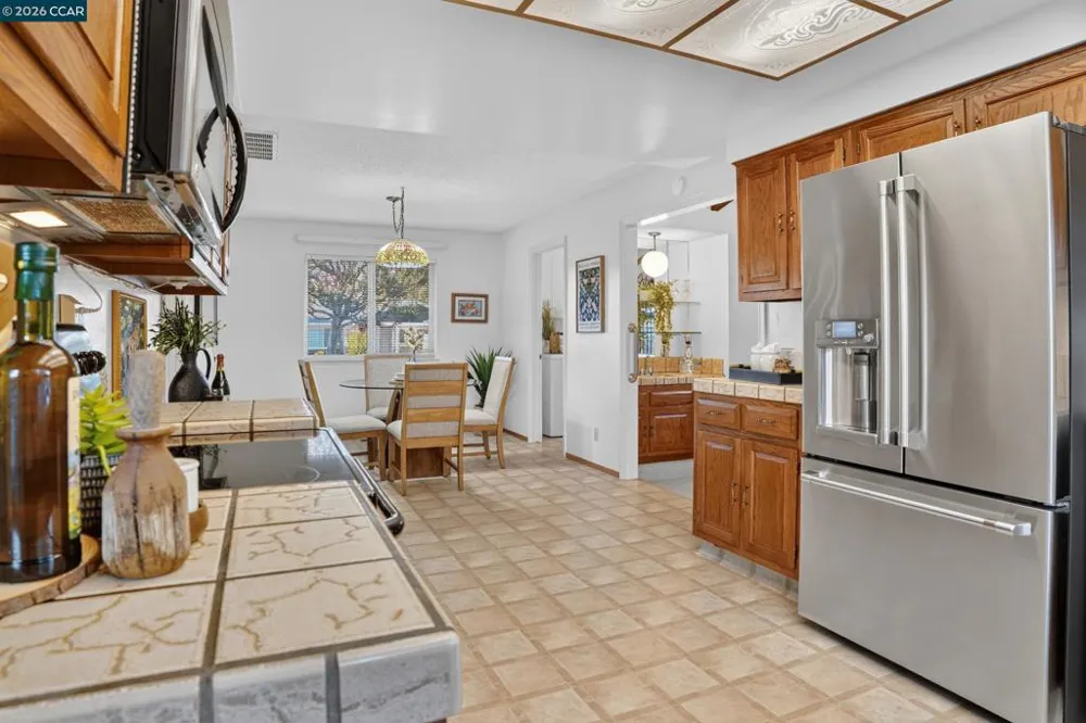 8 Casey Glen Ct Clayton, CA 94517