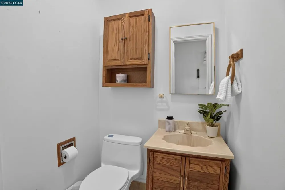 8 Casey Glen Ct Clayton, CA 94517