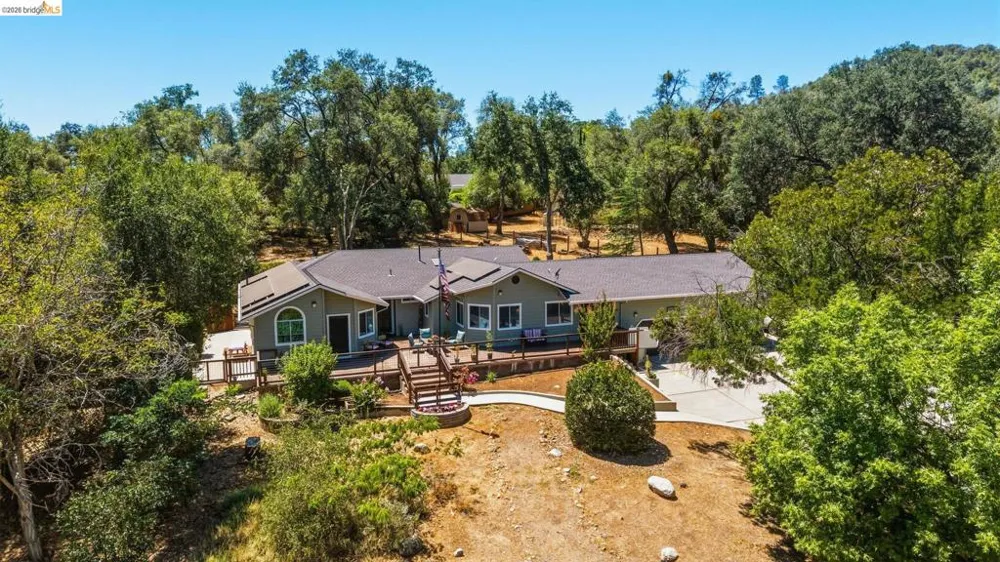 18570 Pradera Real Rd Sonora, CA 95370