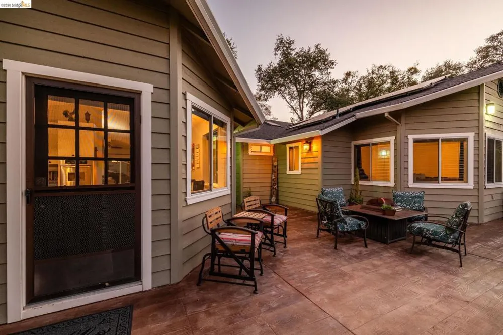 18570 Pradera Real Rd Sonora, CA 95370
