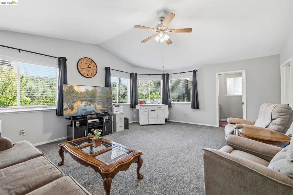 18570 Pradera Real Rd Sonora, CA 95370