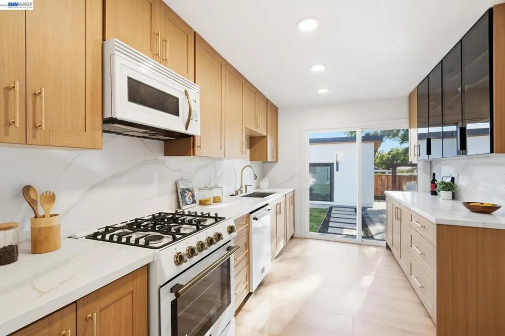 43163 Starr St Fremont, CA 94539