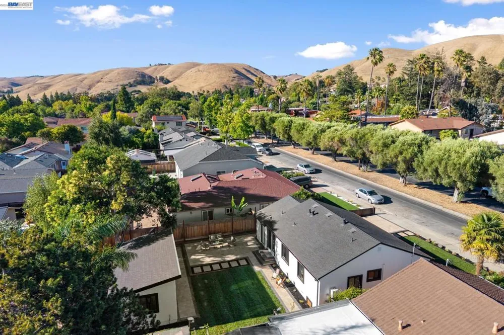 43163 Starr St Fremont, CA 94539