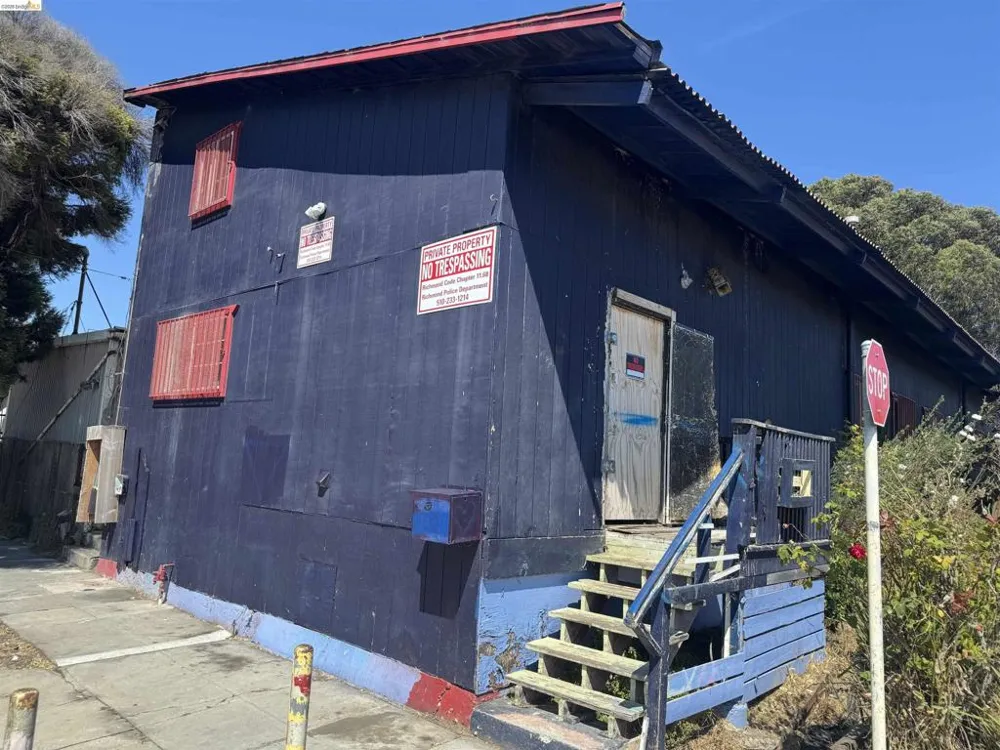 4 18Th St Richmond, CA 94801
