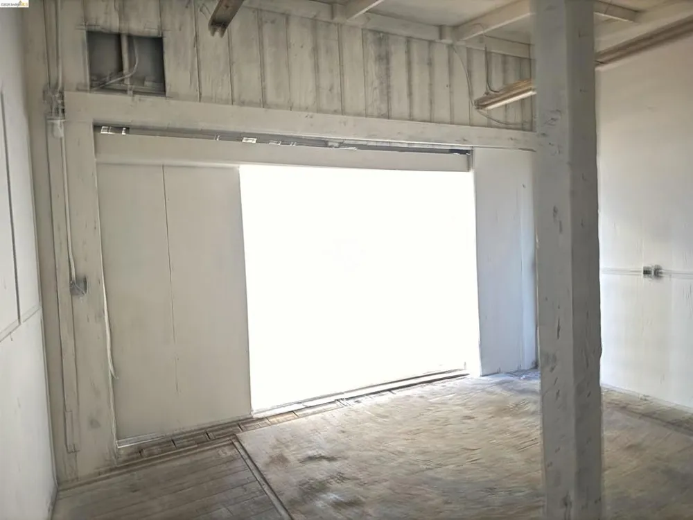 4 18Th St Richmond, CA 94801