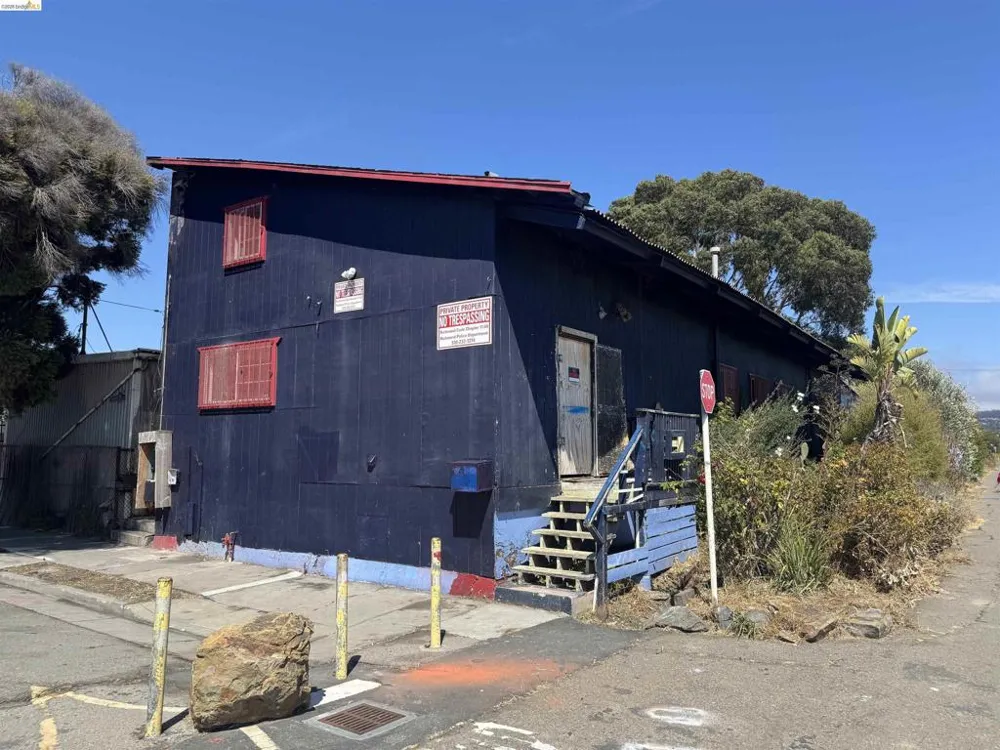 4 18Th St Richmond, CA 94801