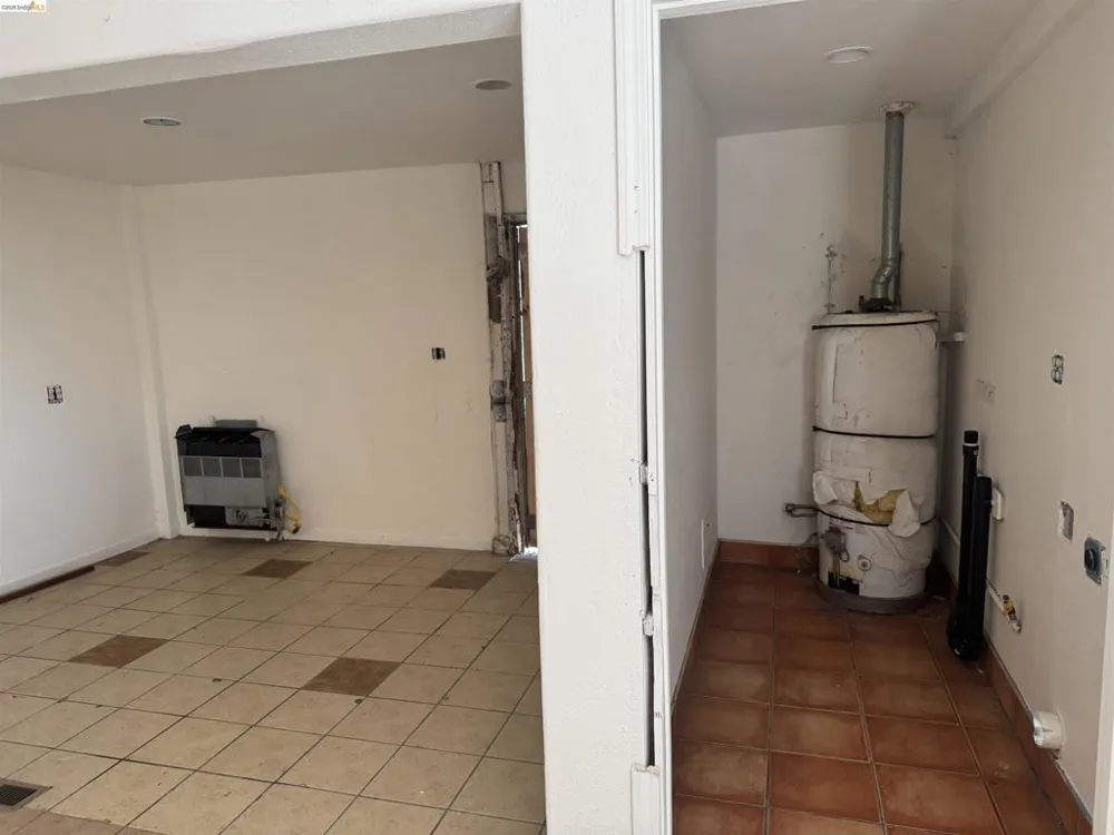 4 18Th St Richmond, CA 94801